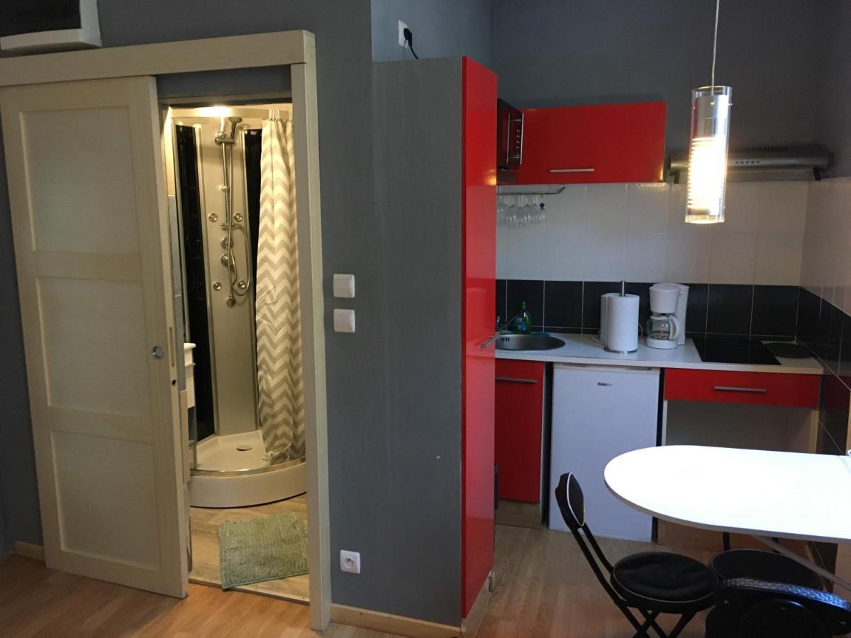 Jolie Studio Dans Le Centre Historique De Narbonne Apartment Екстериор снимка